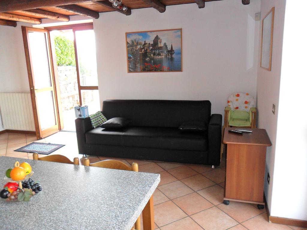 Exclusive Villa Crotto Lake View Varenna Habitación foto
