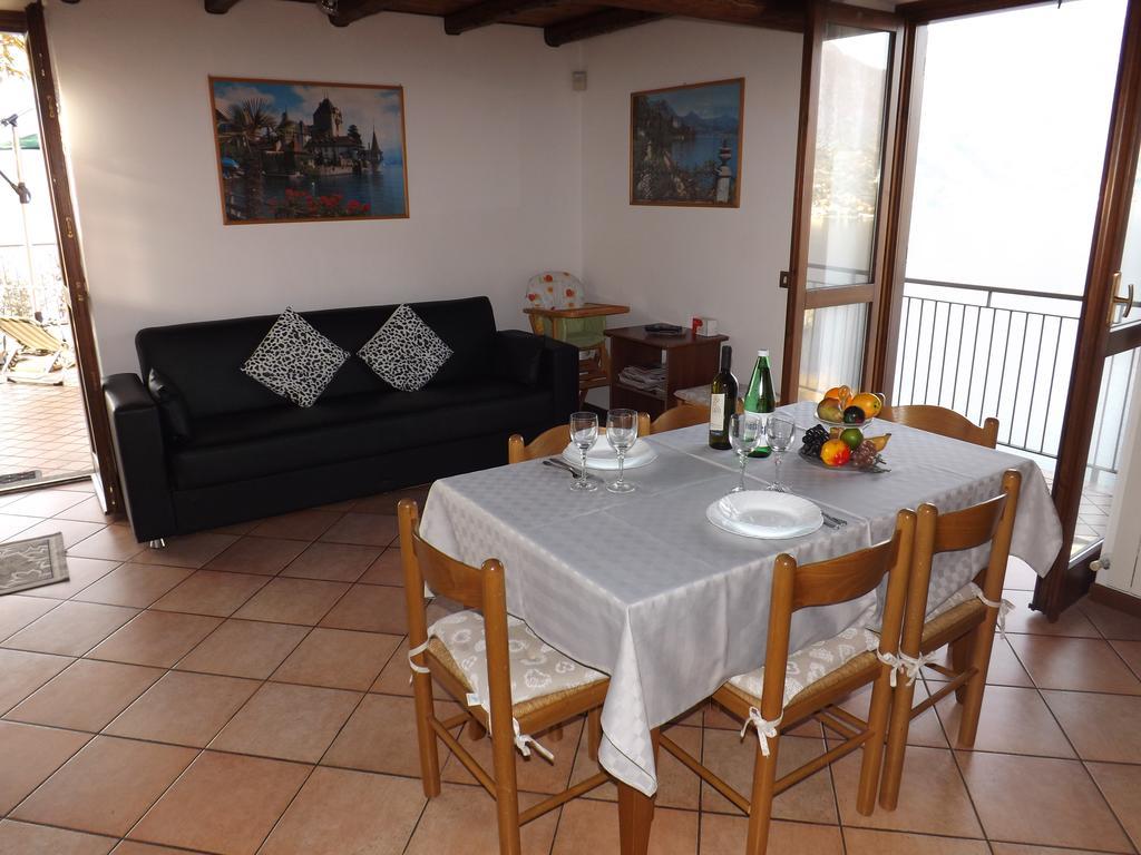Exclusive Villa Crotto Lake View Varenna Habitación foto