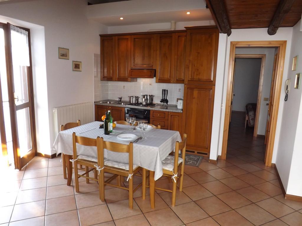 Exclusive Villa Crotto Lake View Varenna Habitación foto