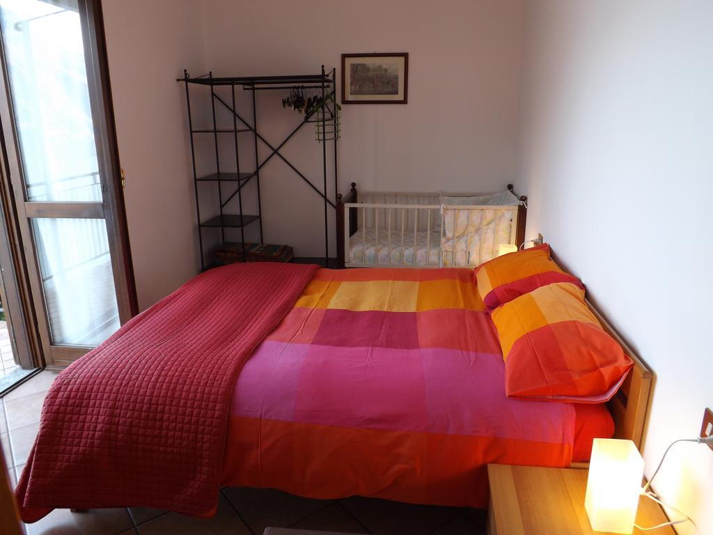 Exclusive Villa Crotto Lake View Varenna Habitación foto